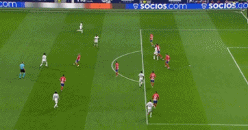 巴萨还是不死心！曝拉波尔塔欲世界杯后请回梅西，为新诺坎普站台